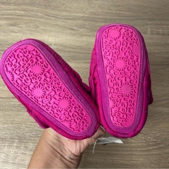 Ugg Baby Hot Pink Tasman LTA Booties Size 2/3 NWT - Picture 2 of 5
